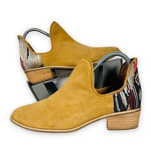 Charleston Shoe Co. Aiken Ankle Boots Brown Women's 8